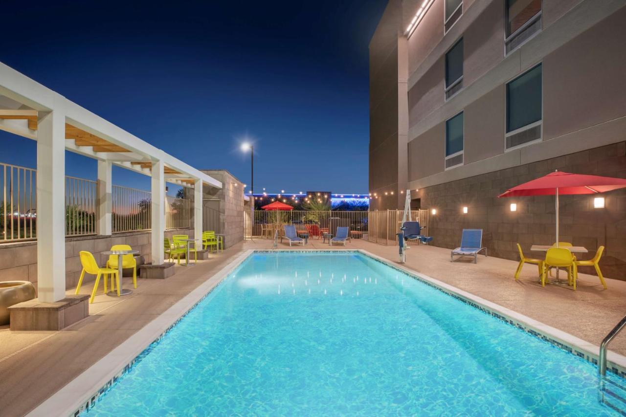 Home2 Suites By Hilton Phoenix Avondale, Az Bagian luar foto