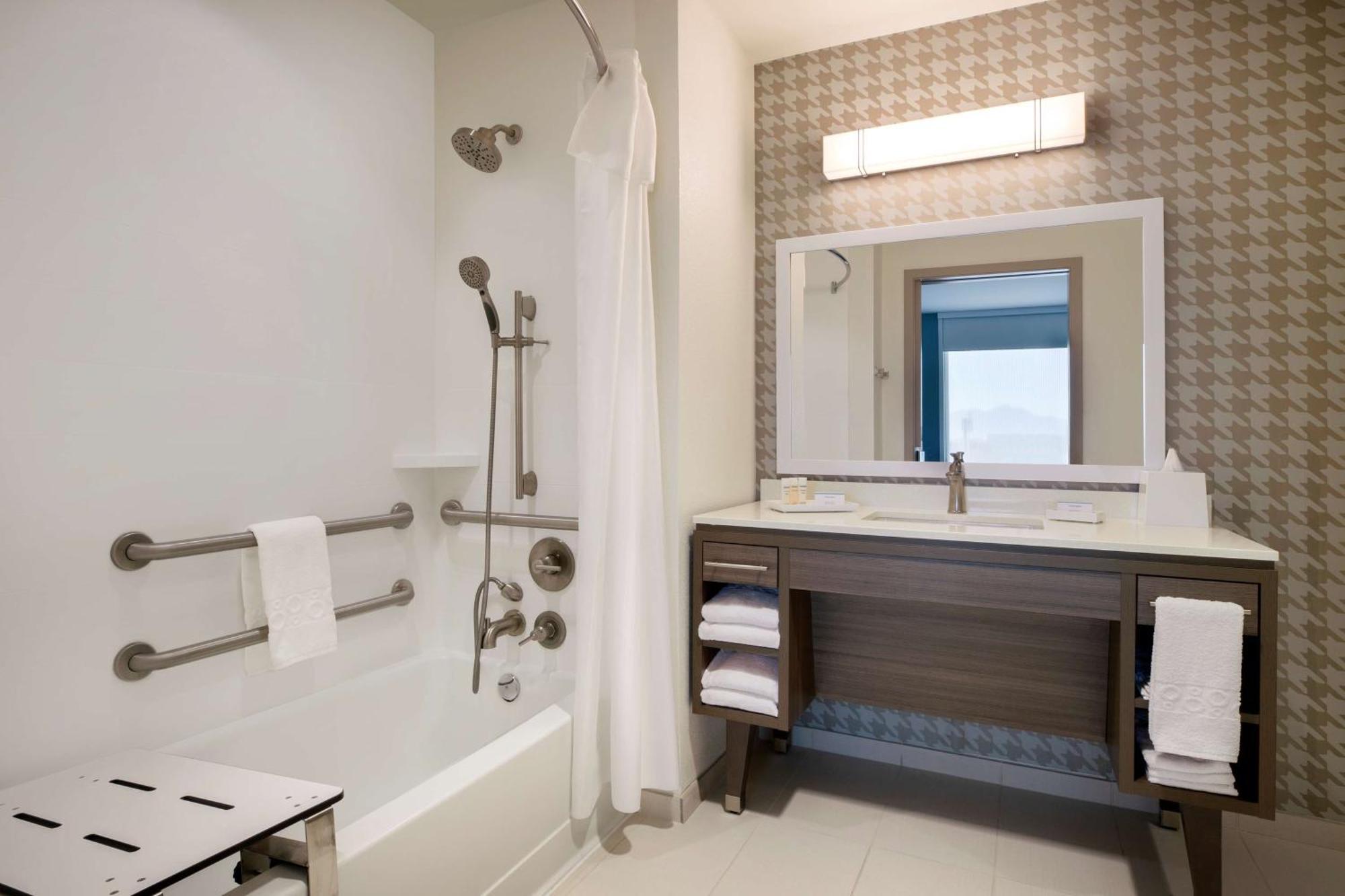 Home2 Suites By Hilton Phoenix Avondale, Az Bagian luar foto